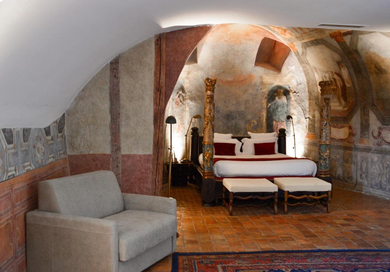 Chateau De Bagnols Esterno foto